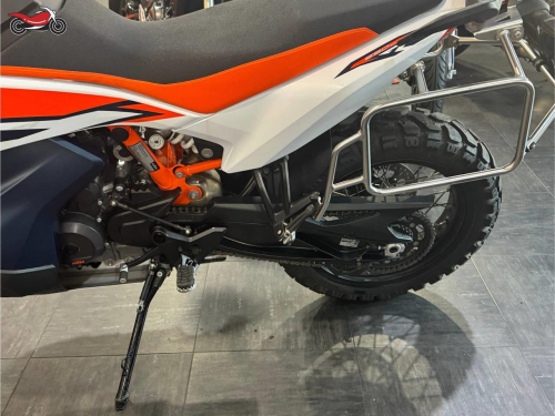 Мотоцикл KTM 890 Adventure R 2023, БЕЛЫЙ фото 9