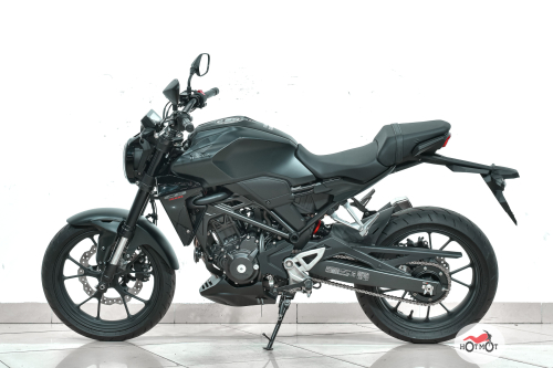 Мотоцикл HONDA CB 300R 2023, Черный фото 4