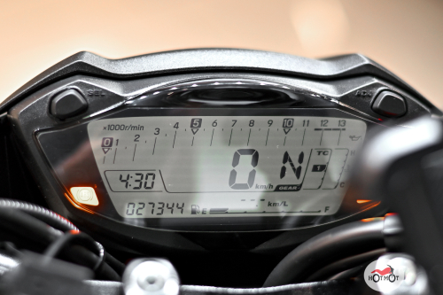 Мотоцикл SUZUKI GSX-S 750 2022, черный фото 9