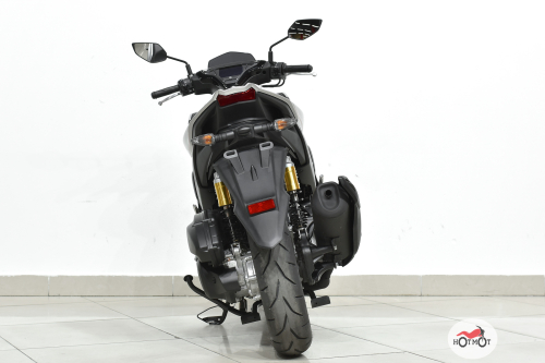 Скутер YAMAHA Aerox 155 2024, серый фото 6