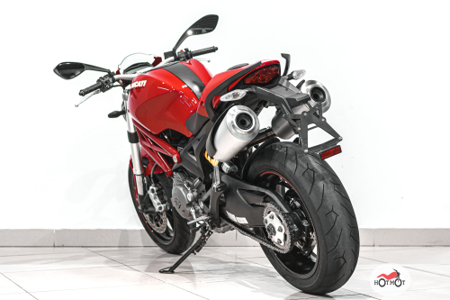 Мотоцикл DUCATI Monster 796 2011, Красный фото 8
