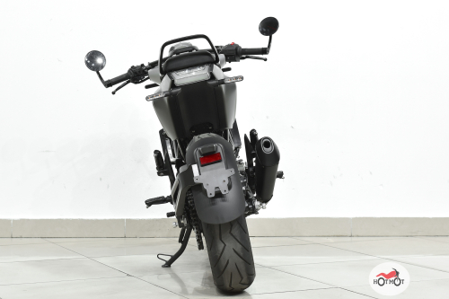 Мотоцикл Husqvarna Svartpilen 401 2020, СЕРЫЙ фото 6
