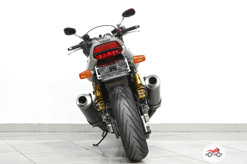 Мотоцикл YAMAHA XJR1300 2001, серый фото 6