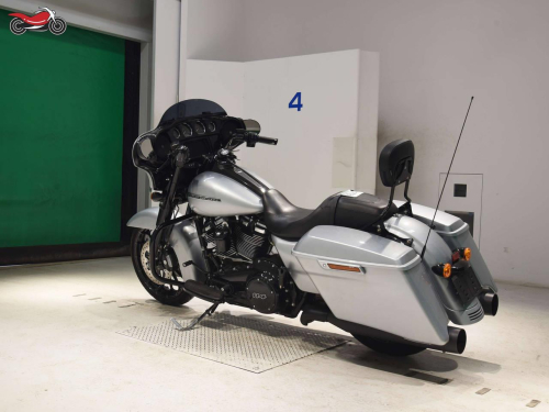 Мотоцикл Harley-Davidson Street Glide Special 2018, СЕРЕБРИСТЫЙ фото 6