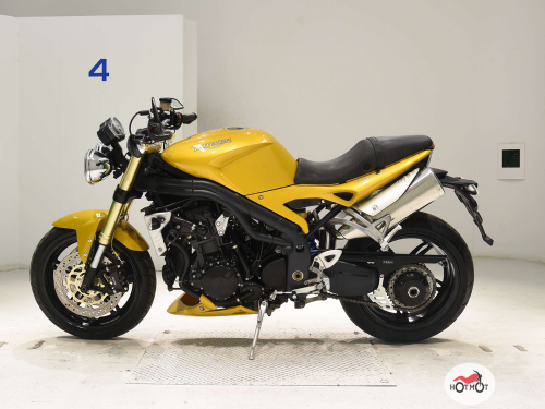 Мотоцикл TRIUMPH Speed Triple 2005, желтый