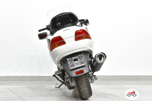 Скутер SUZUKI Burgman (SkyWave) 650 2005, белый фото 6