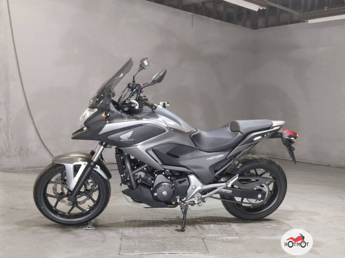 Мотоцикл HONDA NC 750X 2014, серый