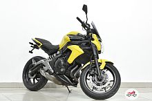Классический мотоцикл KAWASAKI ER-6N желтый