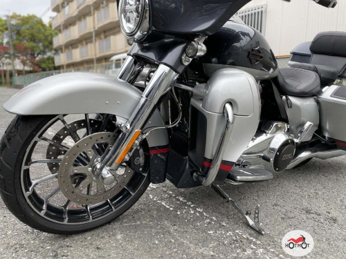 Мотоцикл HARLEY-DAVIDSON CVO Street Glide 2019, СЕРЫЙ фото 10