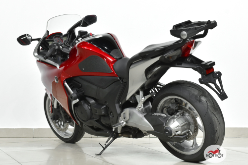 Мотоцикл HONDA VFR 1200  2010, Красный фото 8