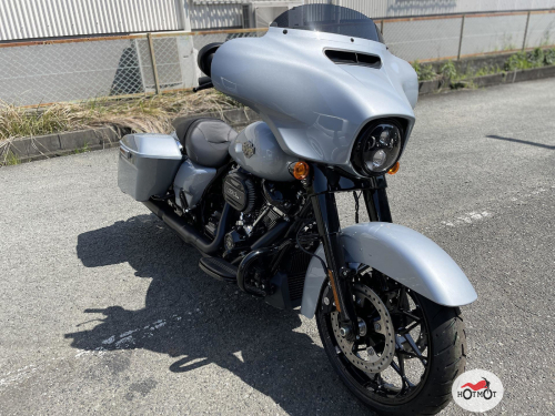 Мотоцикл HARLEY-DAVIDSON Street Glide Special 2023, серый фото 3